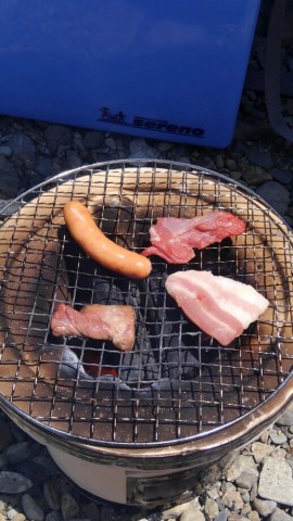 ndvgmhacgjtfzpateg9v_518_920-c7e6e252.jpg