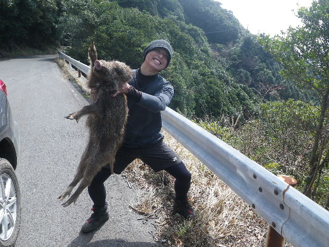 大隅釣り走り それいけ 太郎丸 人生初 イノシシング その他はギガアジ 平鱸とか ｋ