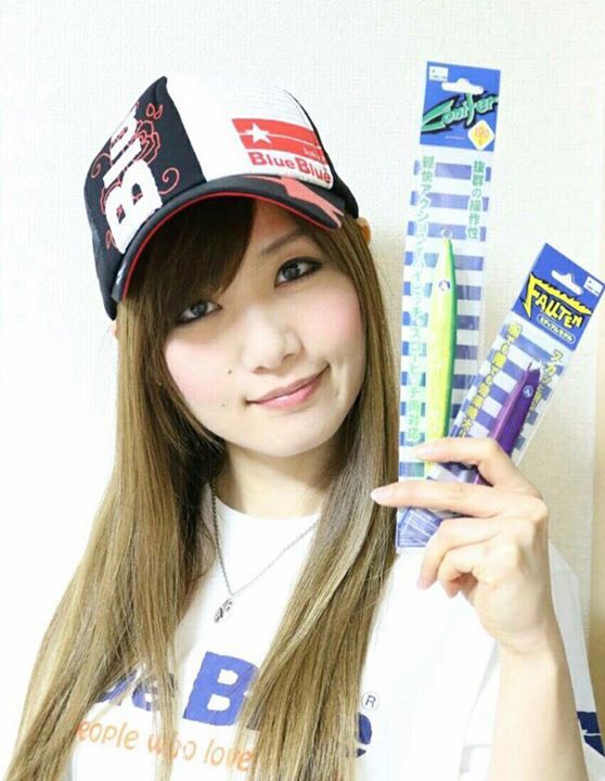 BlueBlue】 ブルーブルーのキャップやTシャツをゲットする方法
