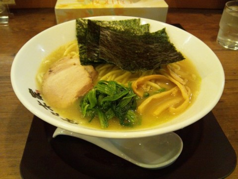 3i5izh8fnda5e937stes_480_480-6d4ade1f.jpg
