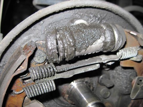 4ijg7tjrighzykdbaaok_480_480-24311a77.jpg