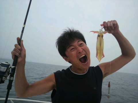 57dowuosxpyfhr2o4xei_480_480-ccebee7c.jpg