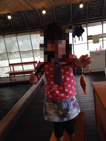 5g7vsx3yh257pppzr68c_690_920-efda0299.jpg