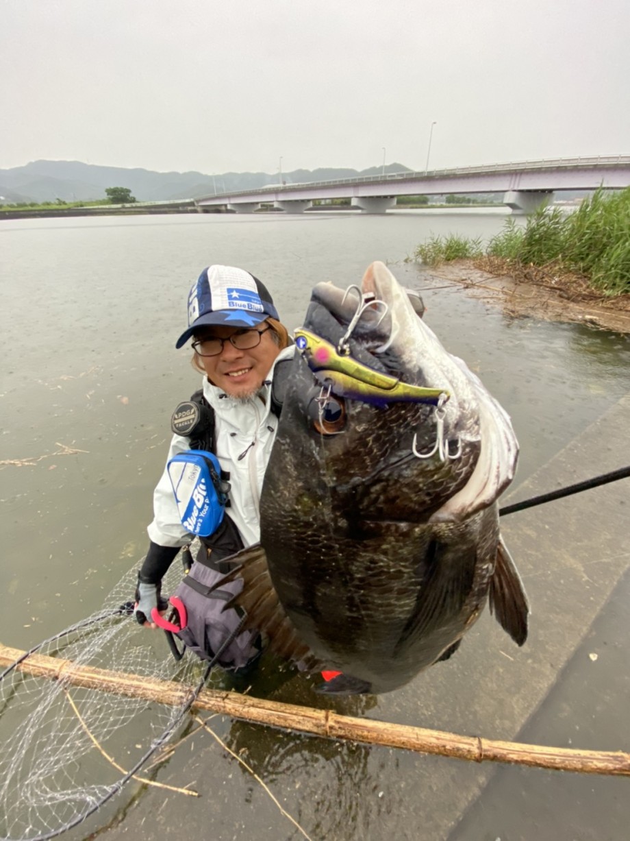 魚を求めて西 東 俺らはいつでも釣り三昧 浜名湖のデイの厳しさ