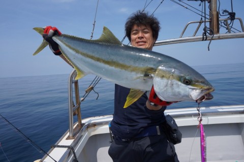78gh32y3yuku5as2c78p_480_480-95c8473f.jpg