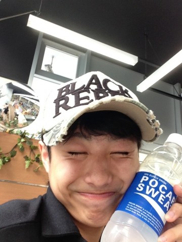8a2gdiitwd4mpr7g7caz_690_920-dae233b9.jpg