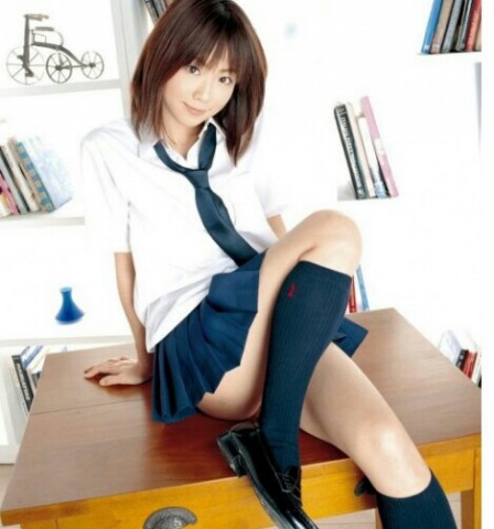 8j9zx6kyvh4py7usb2nv_469_502-c6944c87.jpg