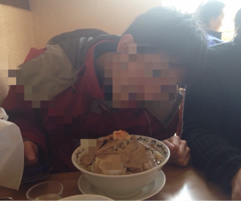 9c6h36nvpjk5a74363r5_920_766-c2da7fc3.jpg