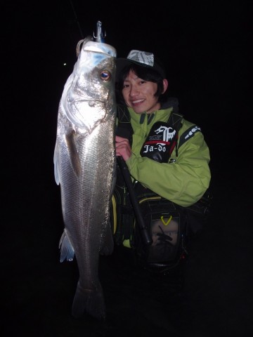 9pmfsr6iysjpfonig5y9_480_480-81102d63.jpg
