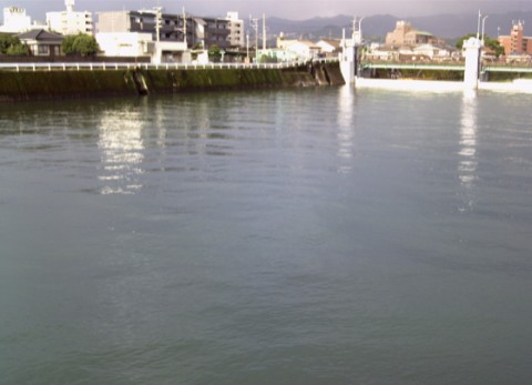 VZ9tV3PBWHYUsBjefwg5_320_240-3c247acd.jpg
