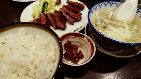 aahvfsz2xn4ohj6eui9r_920_518-30466ded.jpg