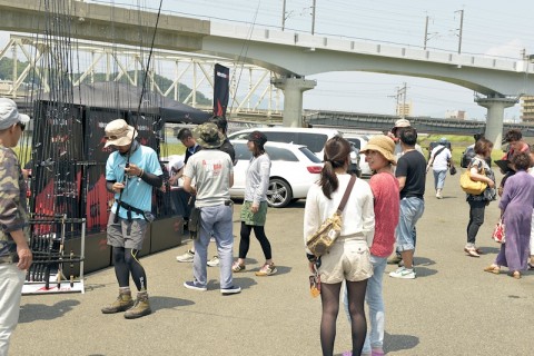 awrop58nk9835tm4bb2p_480_480-da5cb8f5.jpg