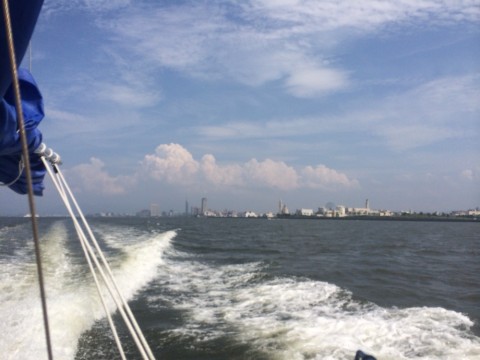 b6ndroe5upryzmyxmoom_920_690-32b2cc75.jpg