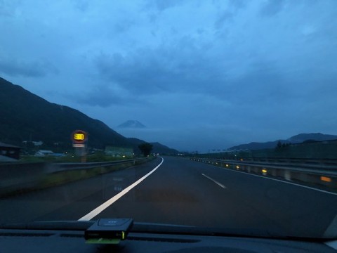 c5u3nks44w69jvznr8wn_480_480-363901bc.jpg