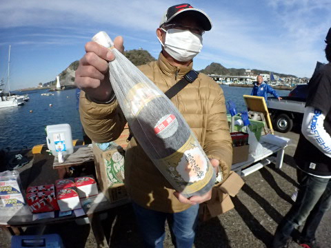 cb962m8v39wht3zivfom-fa037762.jpg