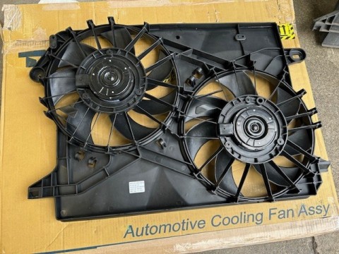 ce5987xd62pi94ua37u6_480_480-92aa3ff5.jpg