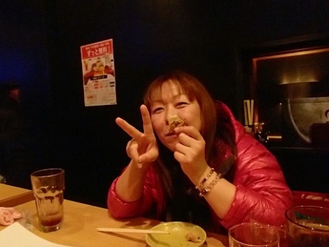duebe4hs99ojh4amaktn_480_480-557ccb95.jpg