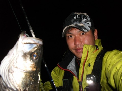 ee5u3cfkndwnknmv35he_480_480-28db2274.jpg