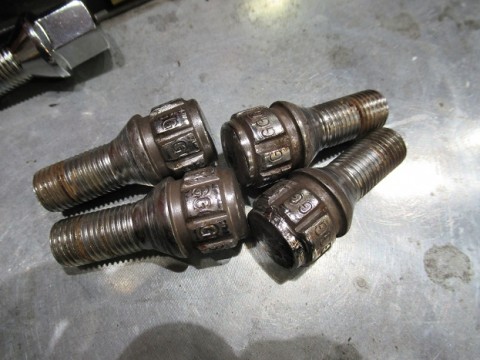 f586vy8awj83dv9s8upe_480_480-5b25a184.jpg