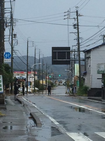 f6ff4to5oa743sjuos33_690_920-790e33d2.jpg