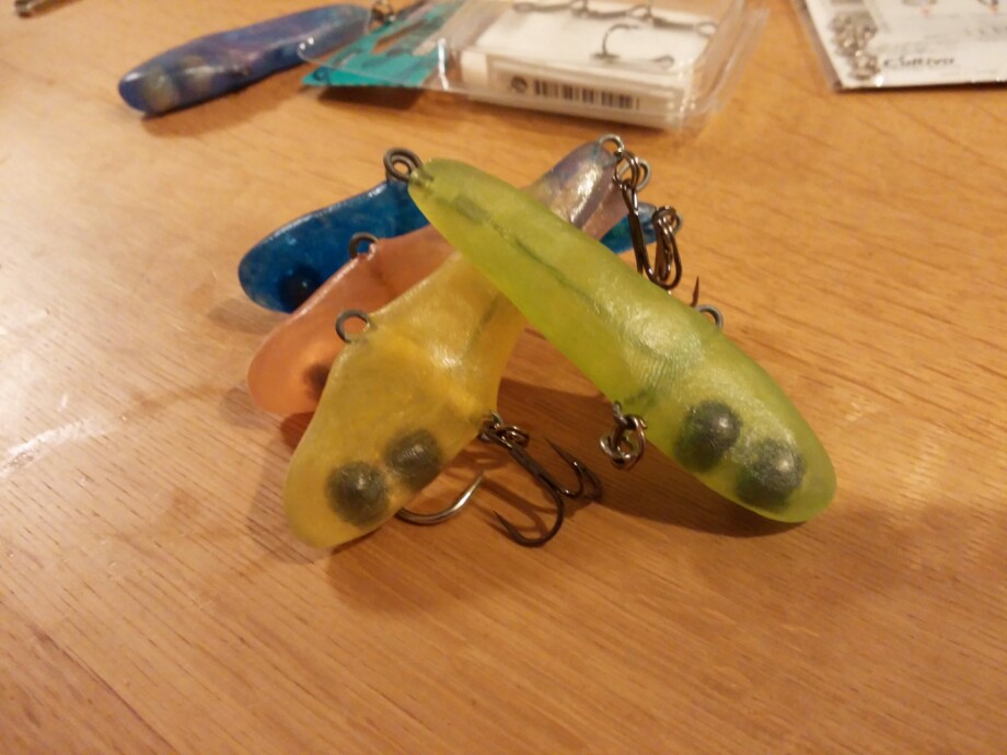 Lunatic Fishing おゆまるバイブとか