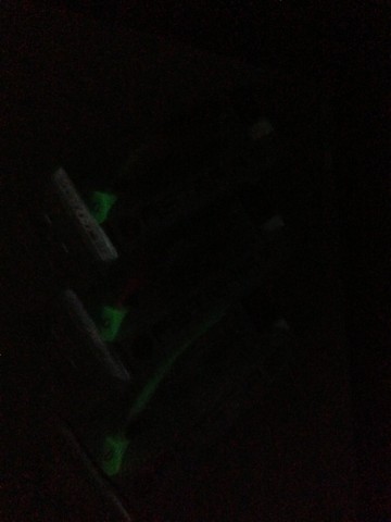 j4i9y74yc4d8ap9ju7gr_480_480-4046483e.jpg