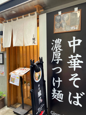 jdr4wobu8f9799kfdtxu-18348881.jpg