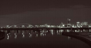 jrza9jrhgia7agzuh8ap_317_168-d5f59384.jpg