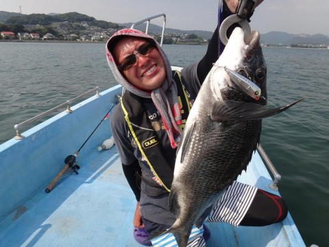 k85g4zmugoe7w9yhrw45_480_480-15eb490c.jpg