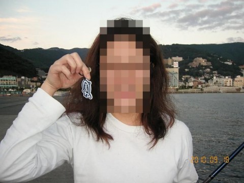 n7BcvKkifrComzMfy5DT_480_480-18c133d2.jpg