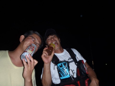 n9iz7cm3pxww8dezsuev_480_480-b890c87d.jpg