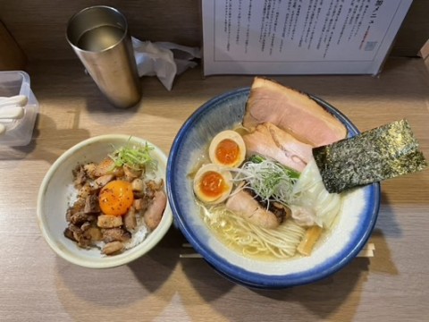 ng5rk98msg4x7ukniu9h_480_360-0c988d36.jpg