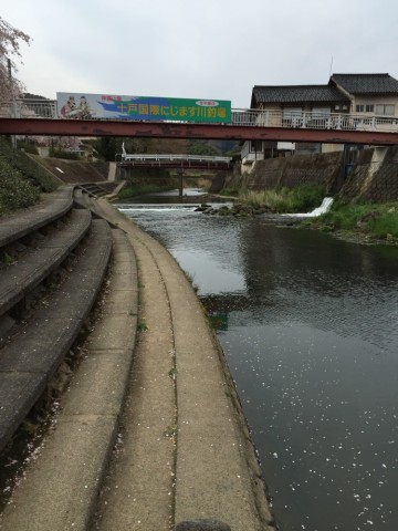 rd6re2656mgjm2nsofn4_690_920-e88f8c27.jpg