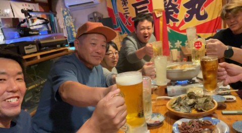 rfhb25h4n79wx6ap8964_480_480-7193e89c.jpg