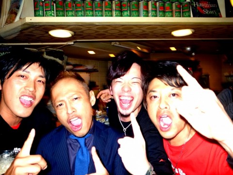 rh8oyxb53asig4vvvos5_480_480-764da56f.jpg