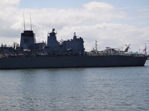 rokn4pz8mwv4vnaj7dny_480_480-14220813.jpg