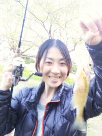 t7vj9y7hbv39rcsbkuks_480_641-2d1a8001.jpg
