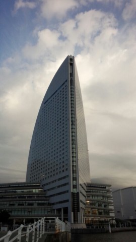 tcc9x3je8otbi9p9famt_518_920-f3c1208c.jpg