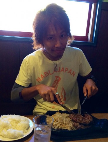 tkgcshk589yygjk2fz44_701_920-ecc29ba8.jpg