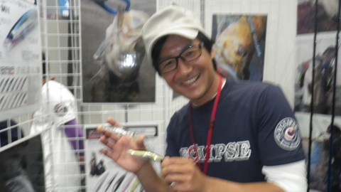 v2be77dcerxkubeigs85_480_480-004a0c79.jpg