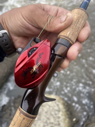 お待たせ! 釣りに行けないアングラー代表】 GIUドラゴン。 リール