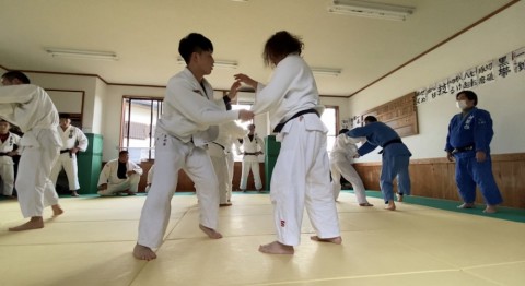 xa6wjvoxkv9sneiac7bn_480_480-2d8b2ce6.jpg
