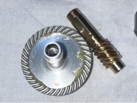 yfxkw8die67h87v5rdv4_480_362-5fc604cf.jpg