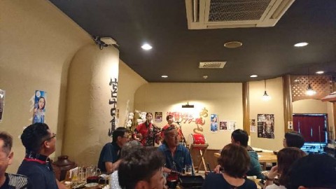 ypjptt8id8hnbe94v93n_480_480-6fb23fe9.jpg